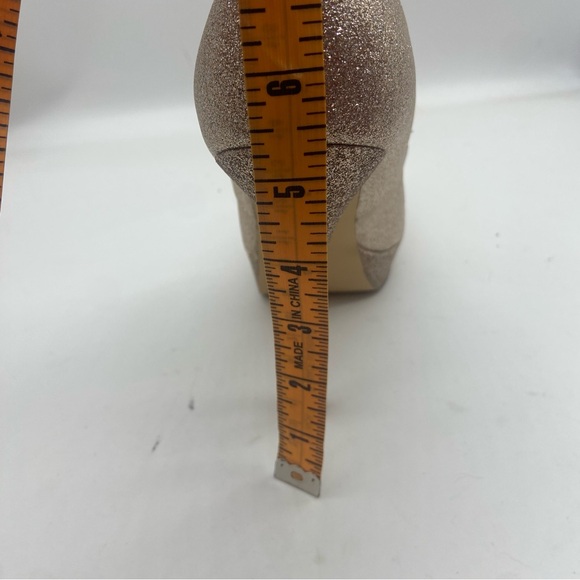 STEVE MADDEN "GAYLEE" GOLD SPARKLE STILETTO HEEL PLATFORM T-STRAP PUMPS SZ 8.5M - Picture 6 of 7